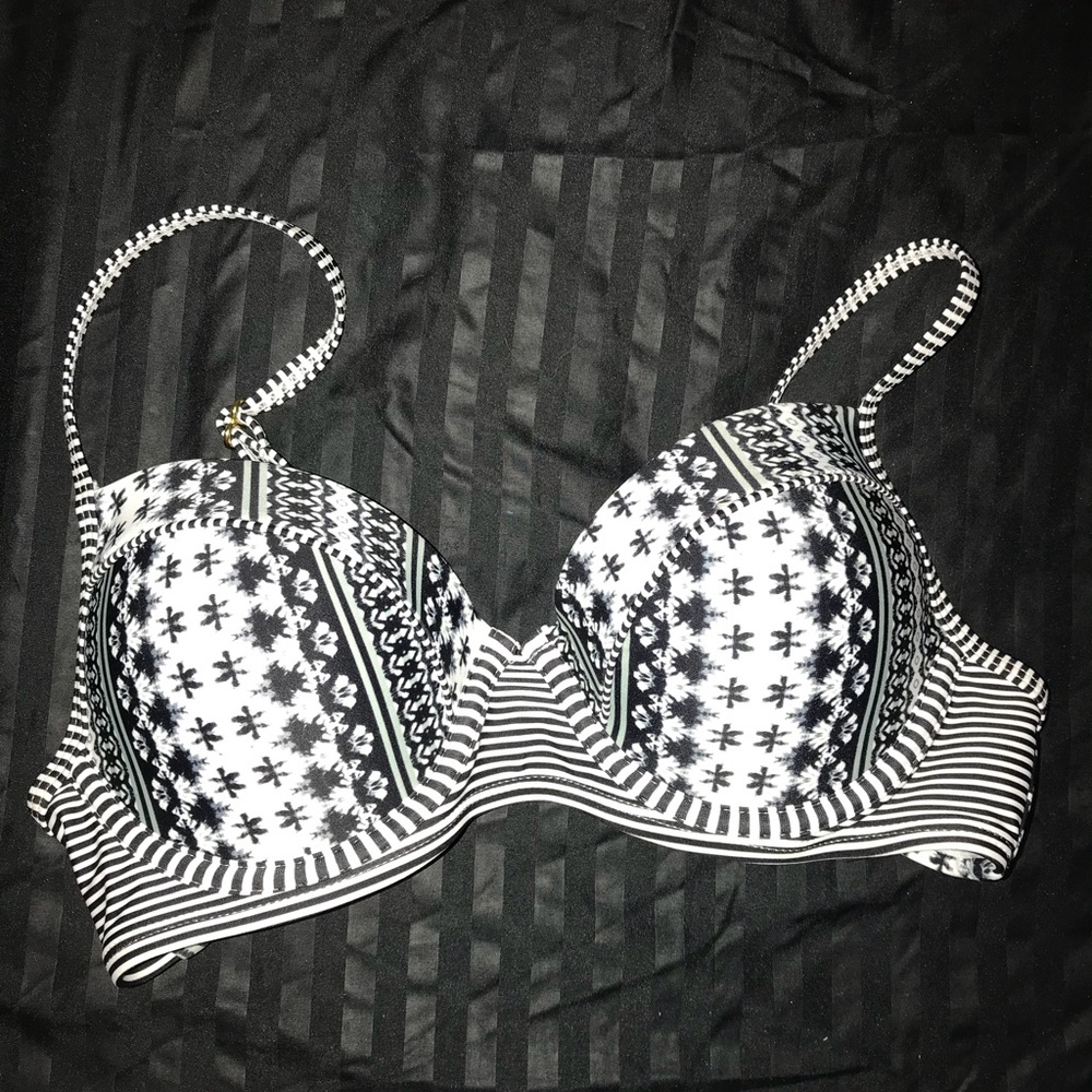 Bathing suit top